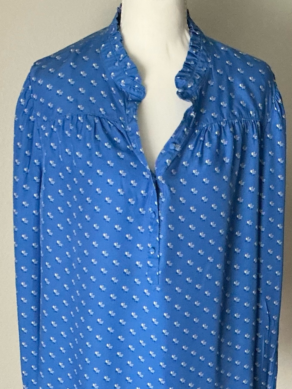 Vineyard Vines Blue Floral Ruffle-Trim Tunic